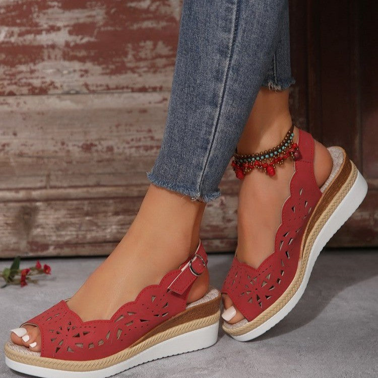 Chic Orthopedic Sandals with Unique Design
