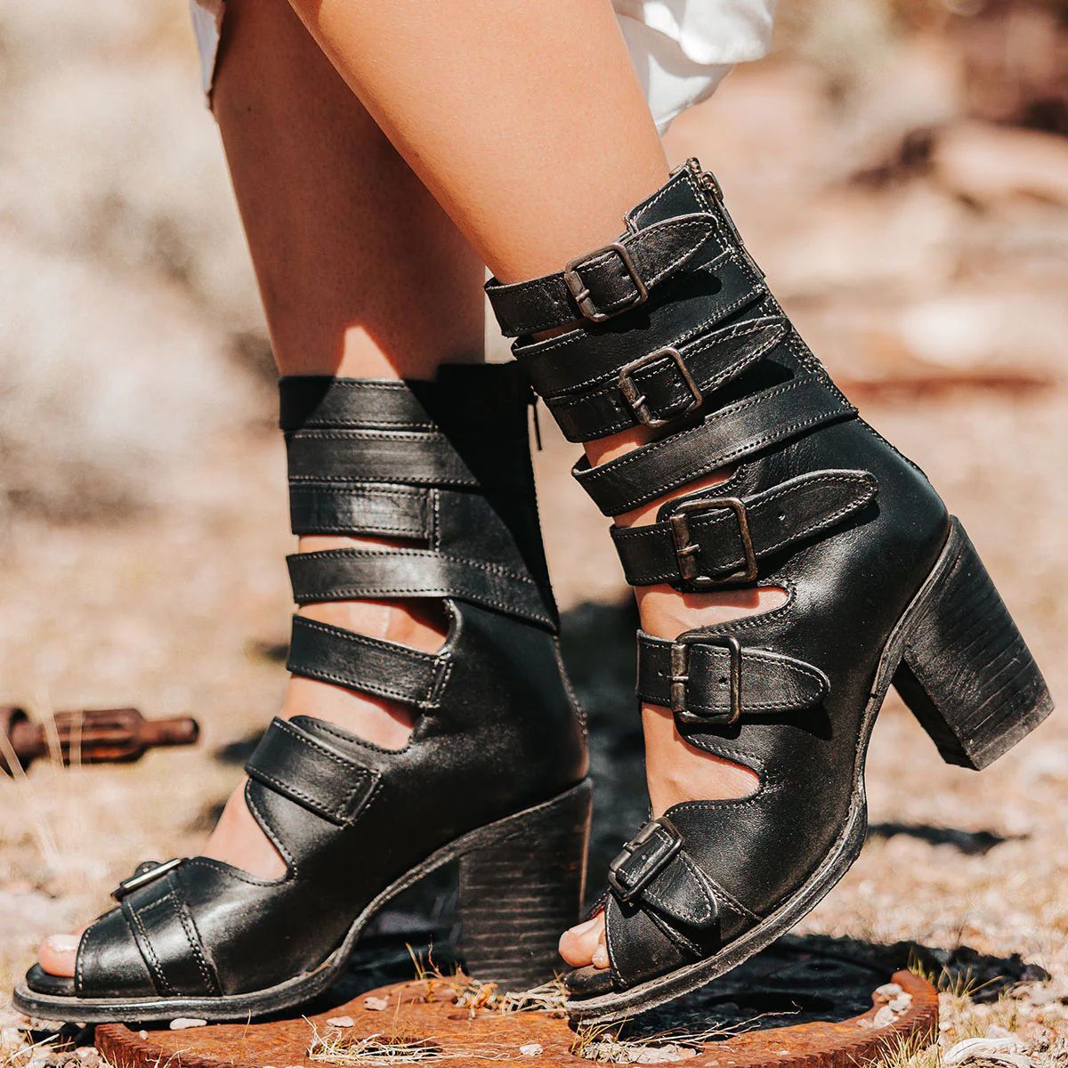 Chic Orthopedic Sandals with Unique Design