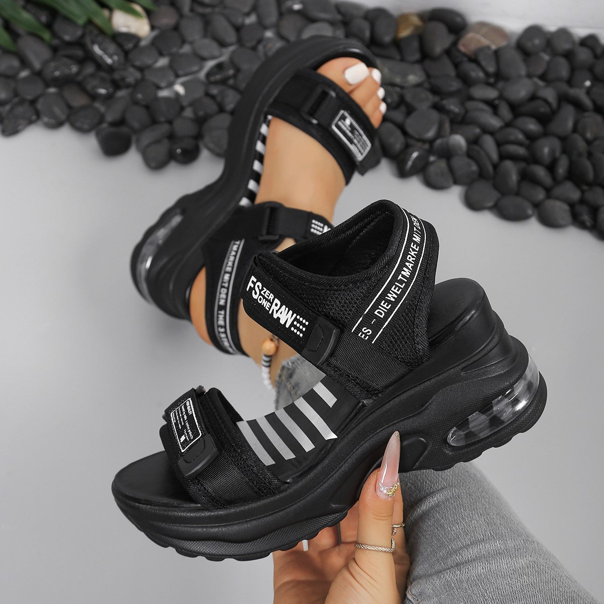 Chic Orthopedic Sandals with Unique Design