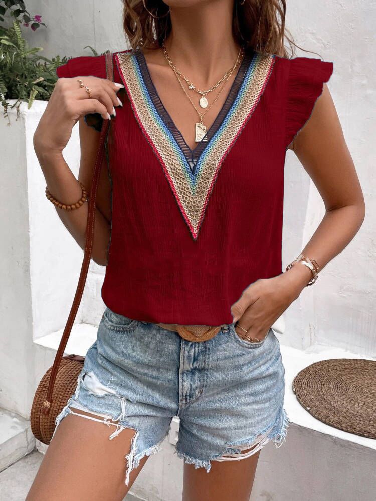 Beautifully Crafted Blouse in a Classic Style