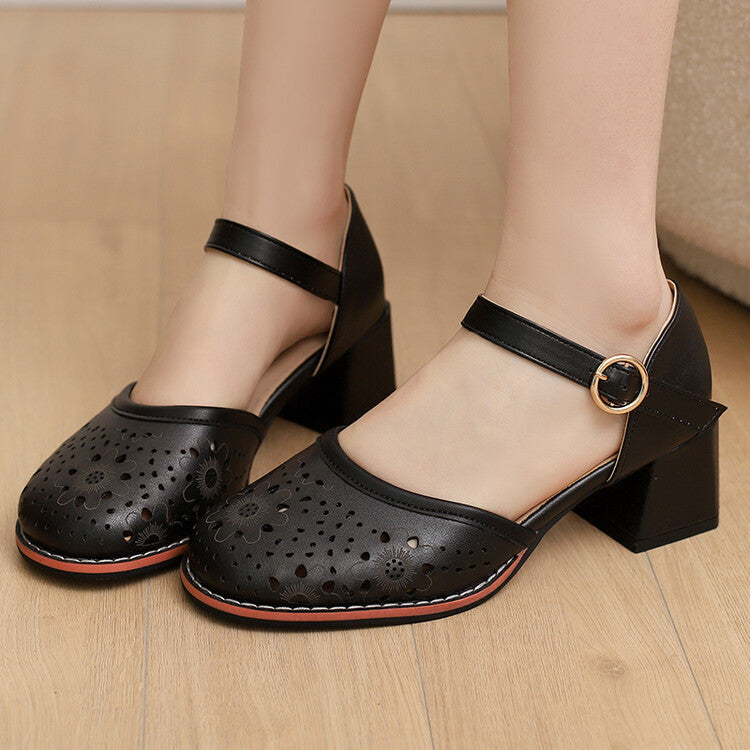 Classic Orthopedic Sandals with Timeless Style