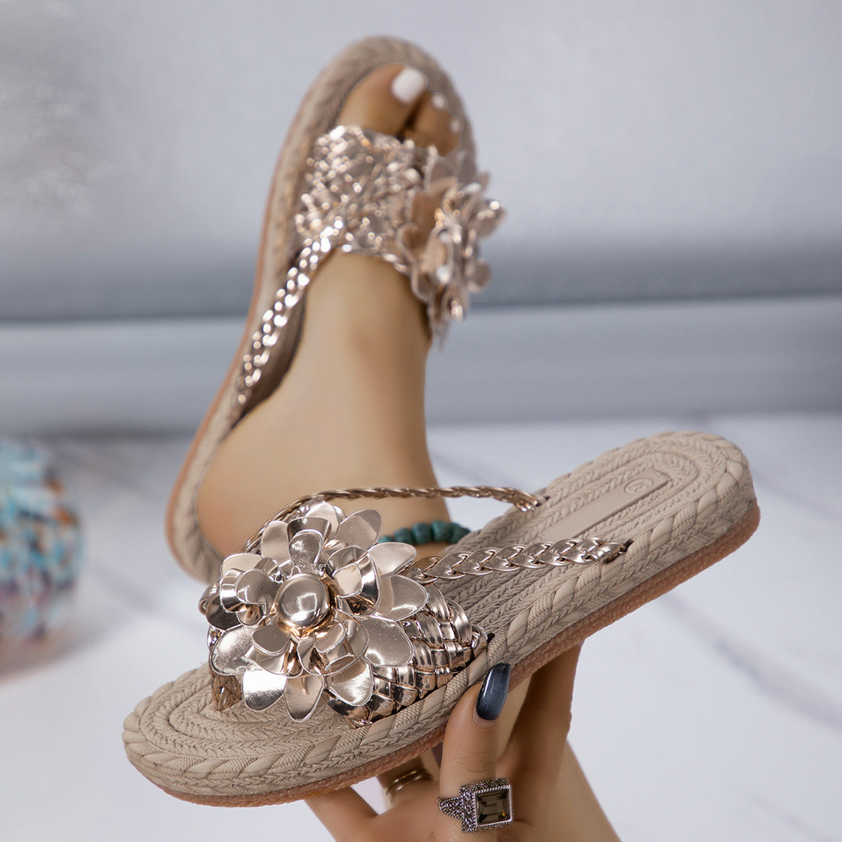 Graceful Orthopedic Sandals for Modern Look