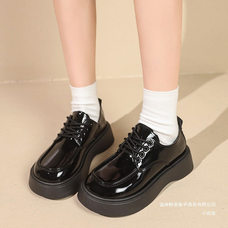 Beautifully Crafted Orthopedic Sneakers
