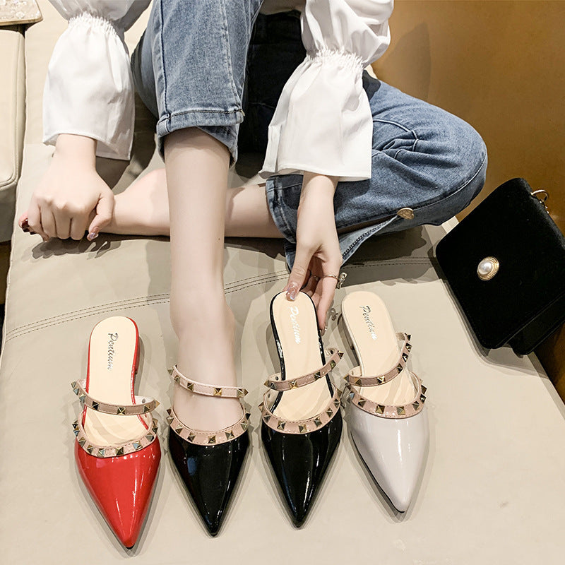 Graceful Orthopedic Sandals for Modern Look
