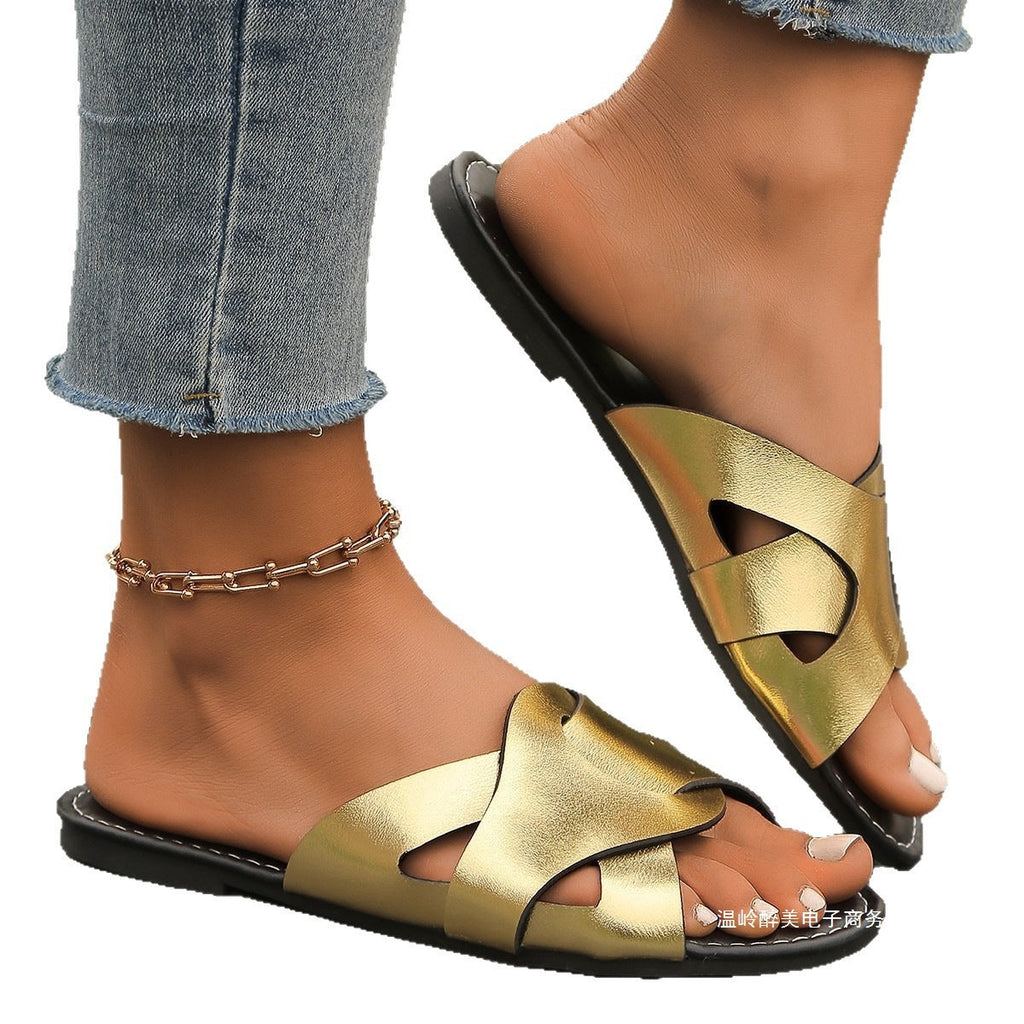 Graceful Orthopedic Sandals for Modern Look