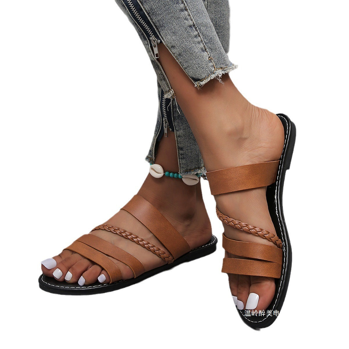 Chic Orthopedic Sandals with Unique Design