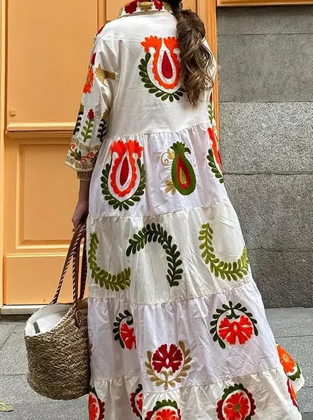 Beautifully Crafted Dress in a Classic Style