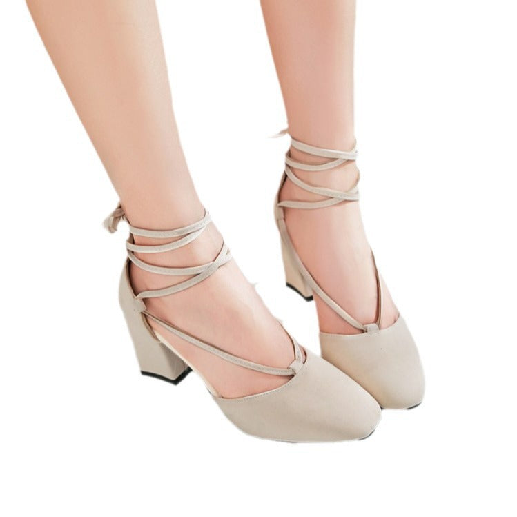 Chic Orthopedic Sandals with Unique Design