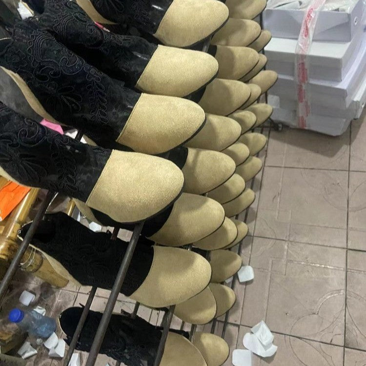 Graceful Orthopedic Boots for Modern Look