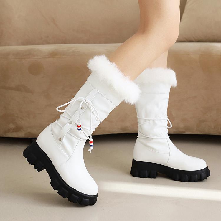 Graceful Orthopedic Boots for Modern Look