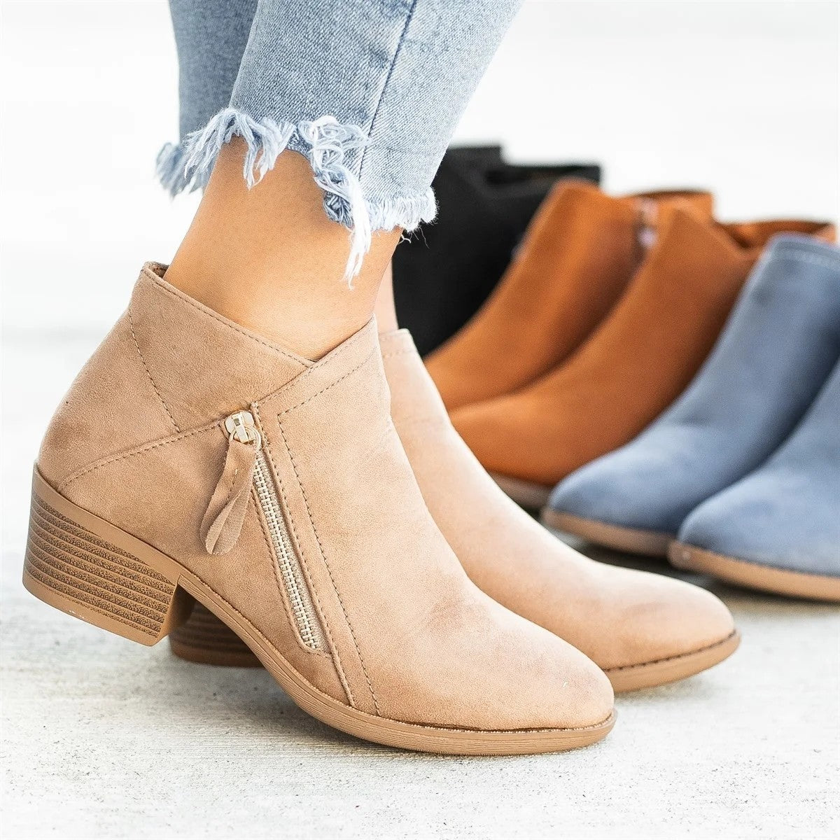Chic Orthopedic Boots with Unique Design