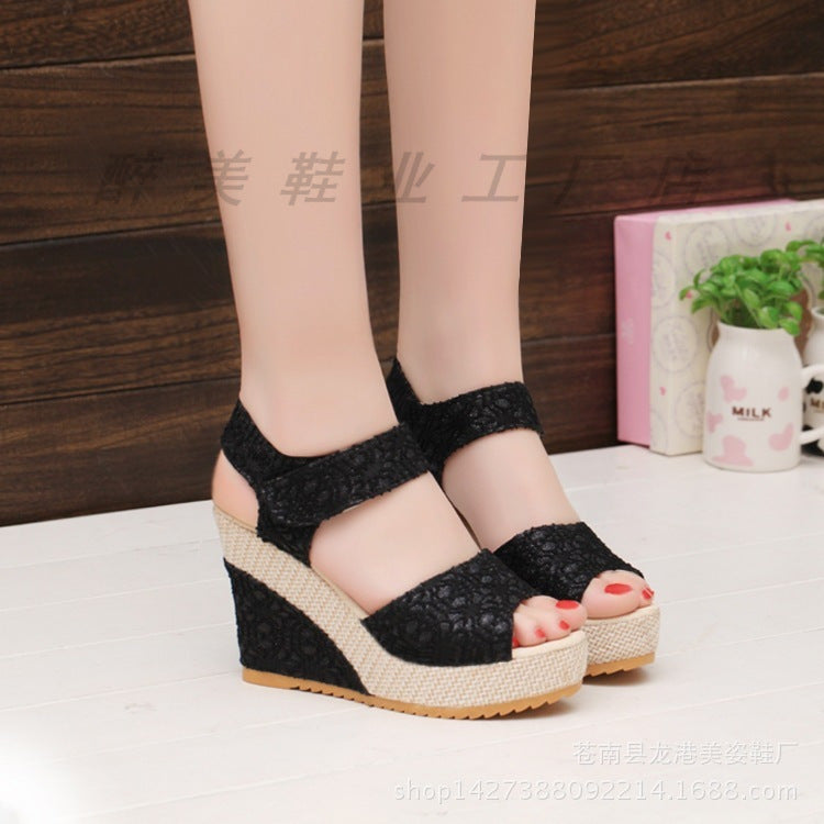 Beautifully Crafted Orthopedic Sandals