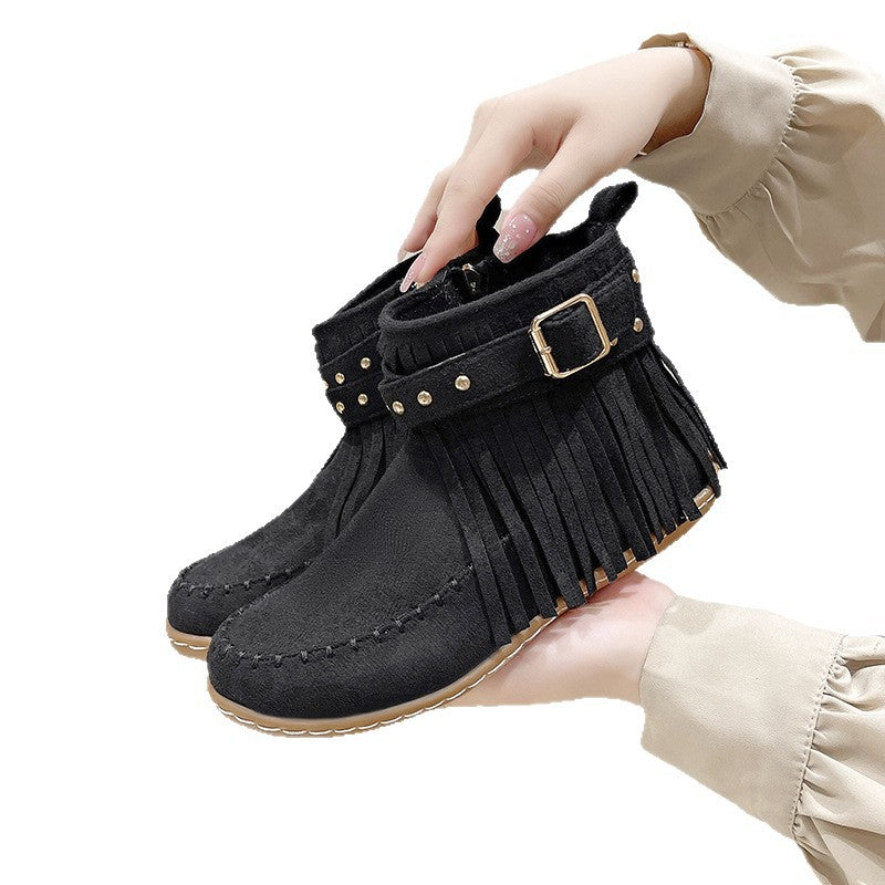 Graceful Orthopedic Boots for Modern Look