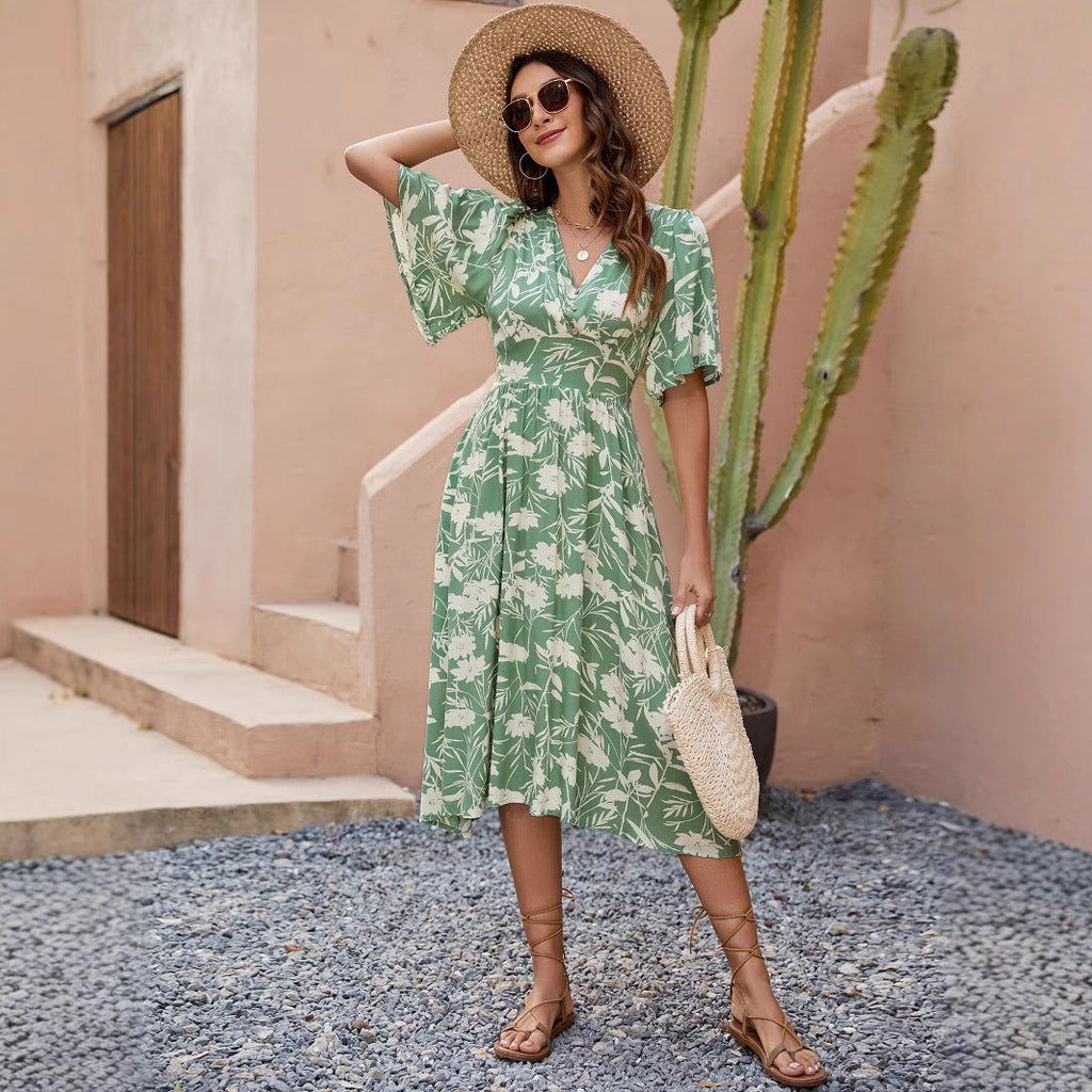 Polished Dress with an Effortless Classic Look