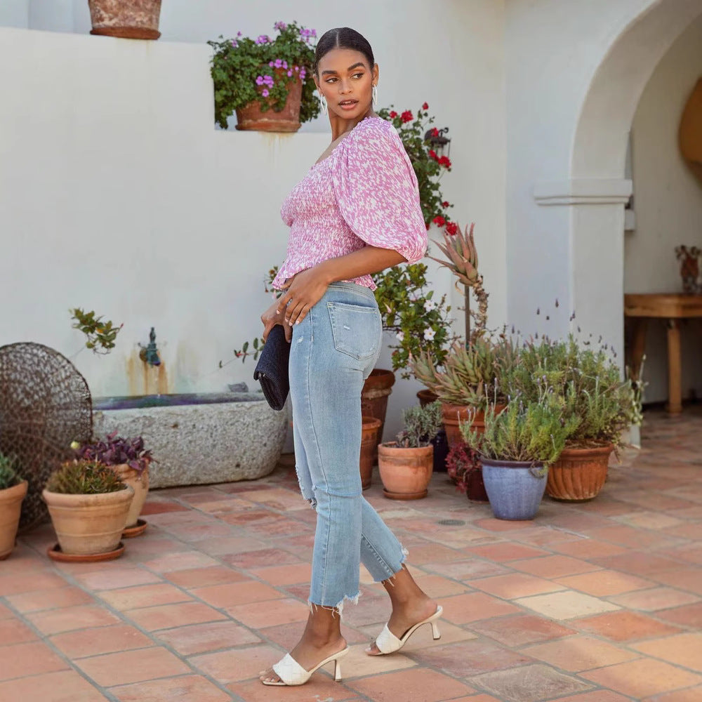 Effortlessly Elegant Blouse with a Timeless Design