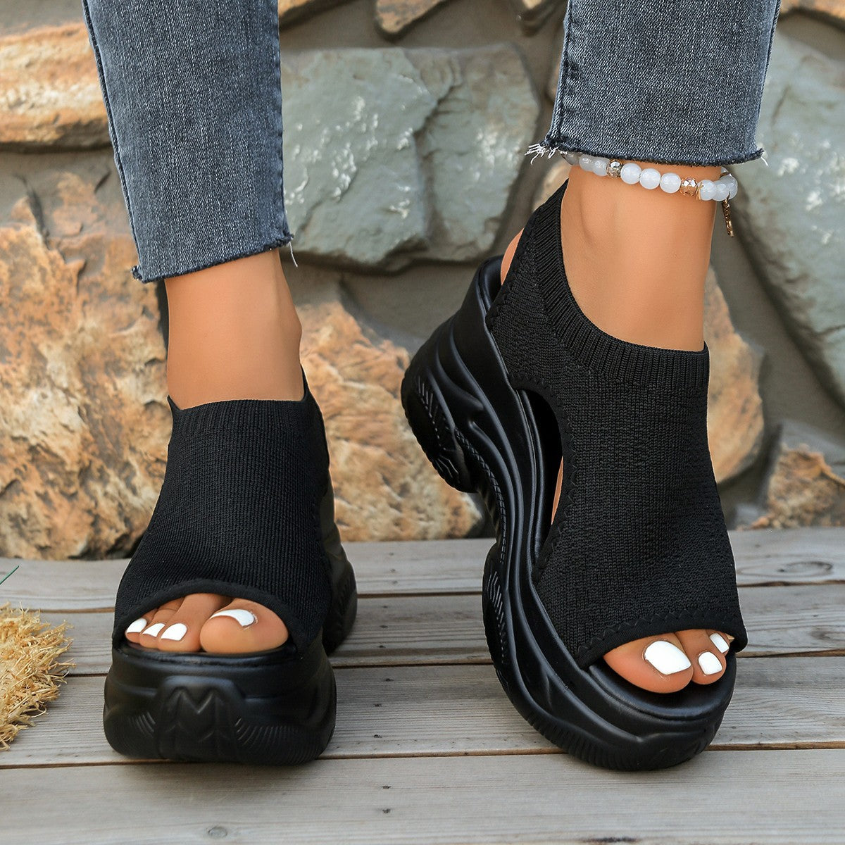 Chic Orthopedic Sandals with Unique Design