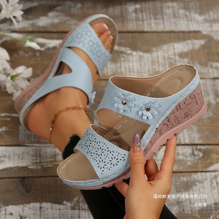 Graceful Orthopedic Sandals for Modern Look