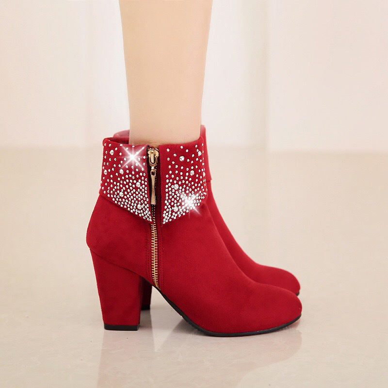 Chic Orthopedic Boots with Unique Design
