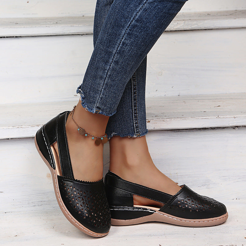 Chic Orthopedic Sandals with Unique Design