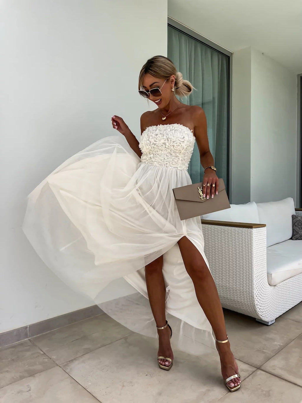 Classic Vintage Dress with a Flattering Fit