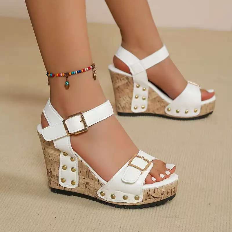 Stylish Orthopedic Sandals for Any Occasion