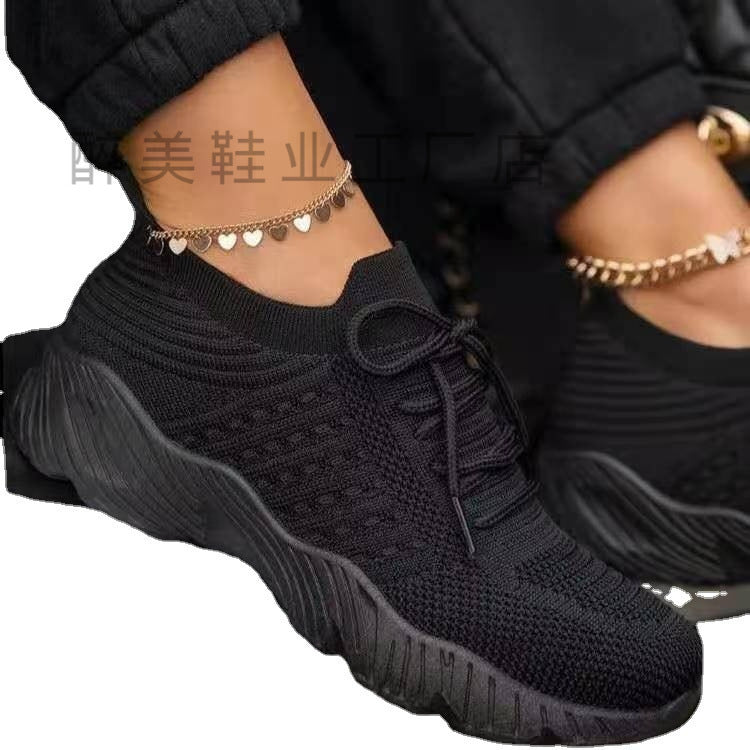 Classic Orthopedic Sneakers with Timeless Style