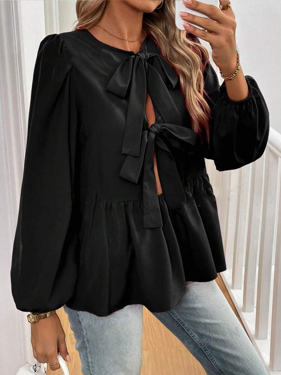 Elegantly Styled Blouse for Everyday Wear