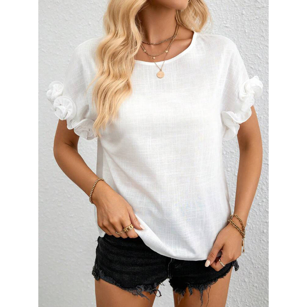 Beautifully Crafted Blouse in a Classic Style