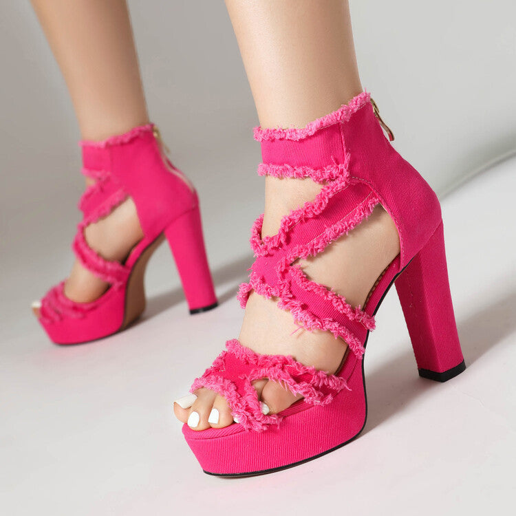 Graceful Orthopedic Sandals for Modern Look
