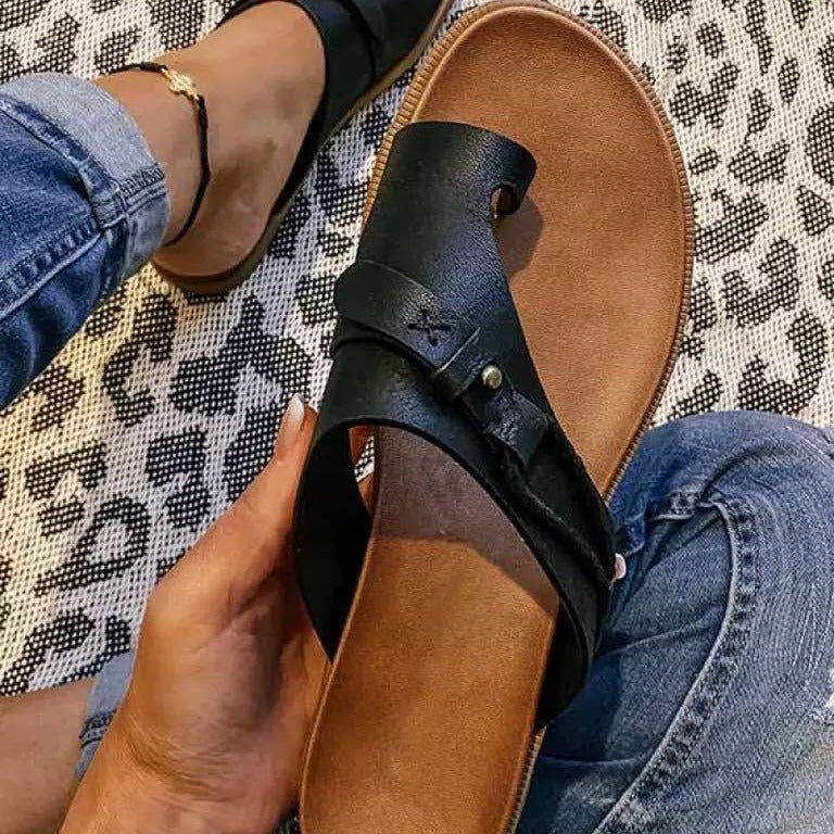 Graceful Orthopedic Sandals for Modern Look