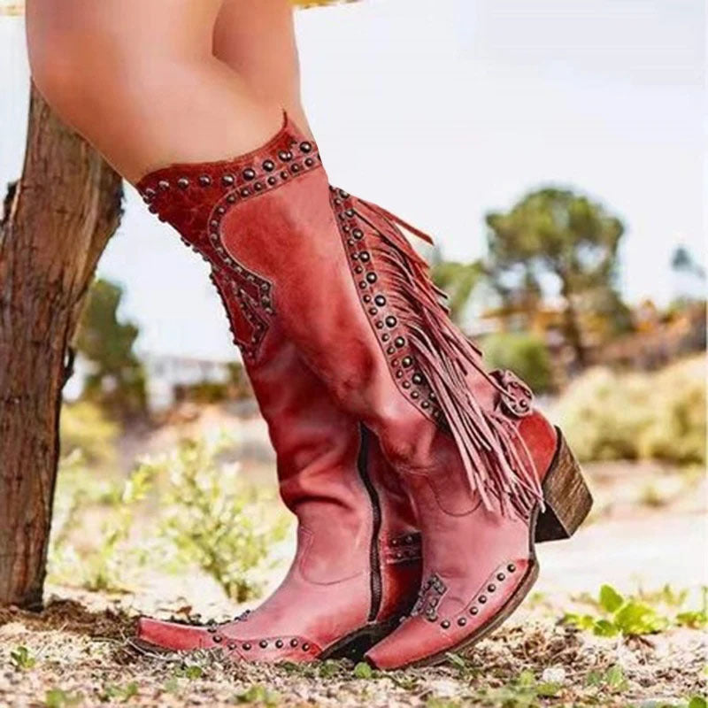 Graceful Orthopedic Boots for Modern Look
