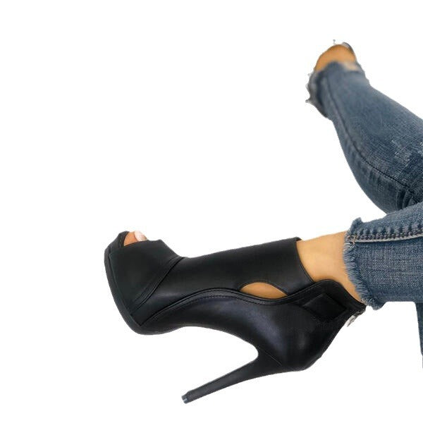 Chic Orthopedic Boots with Unique Design