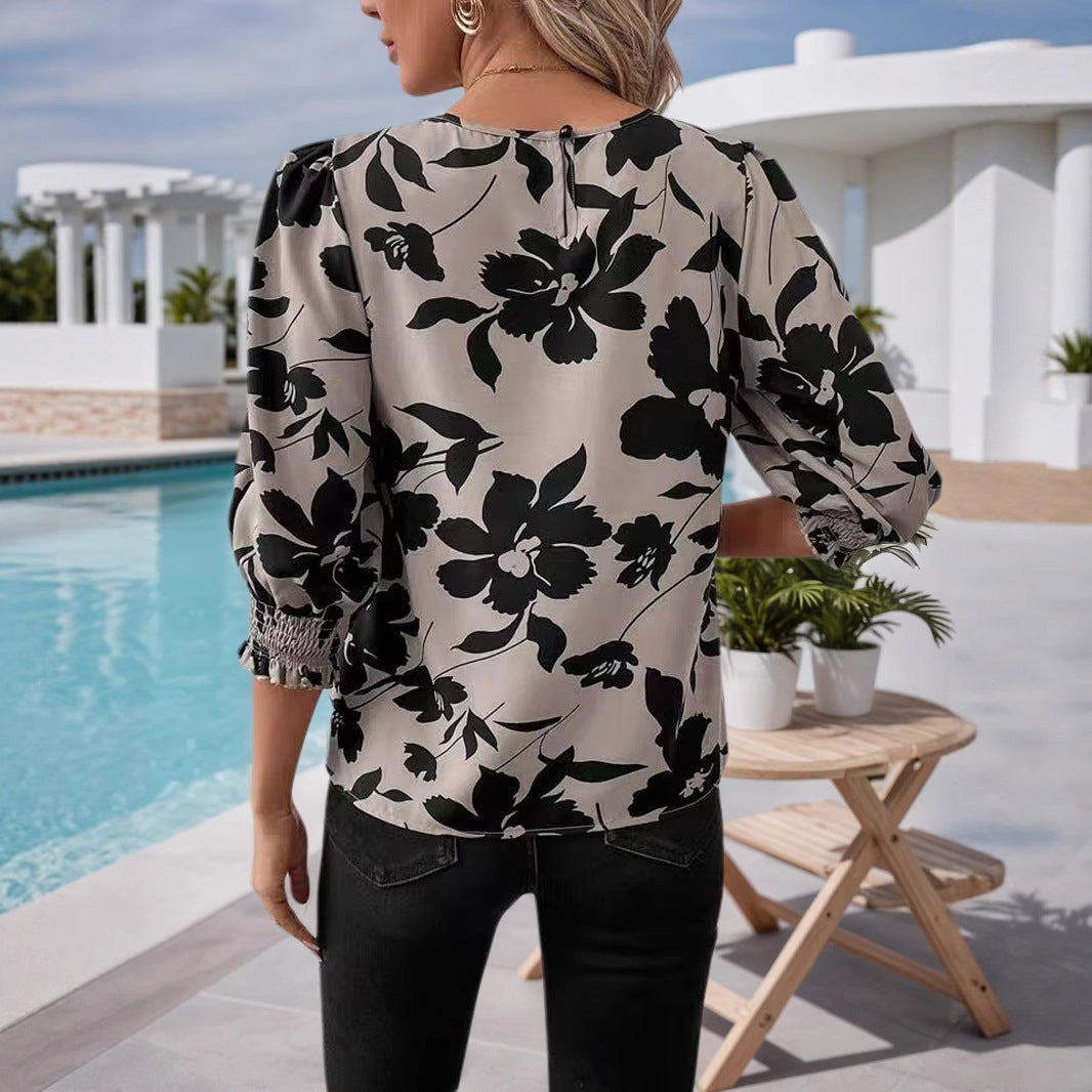 Gracefully Styled Blouse for Any Occasion