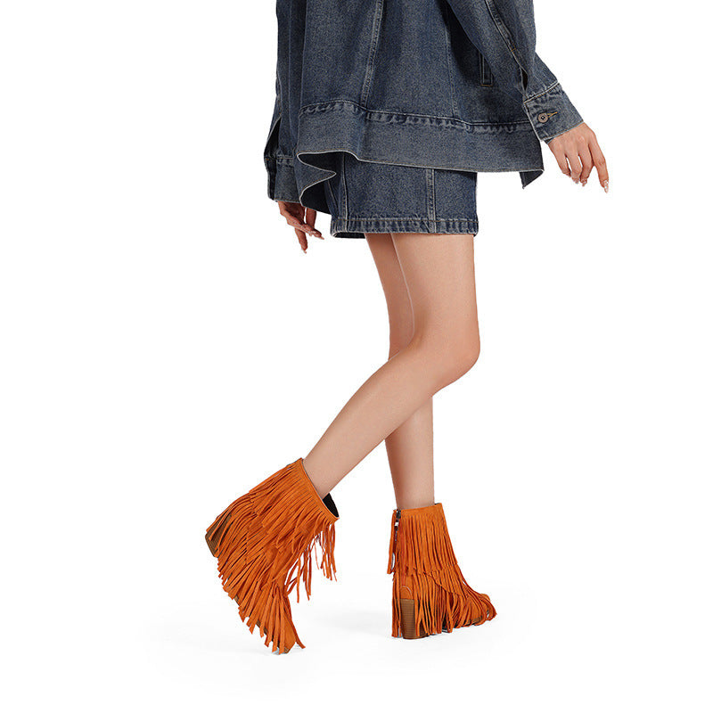 Graceful Orthopedic Boots for Modern Look