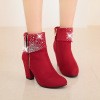 Graceful Orthopedic Boots for Modern Look