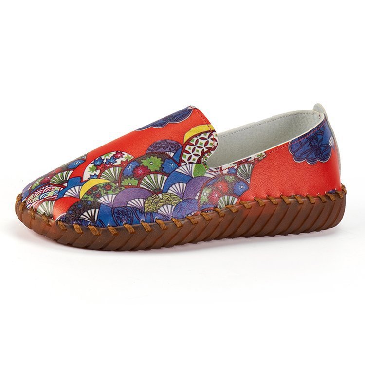 Graceful Orthopedic Sneakers for Modern Look