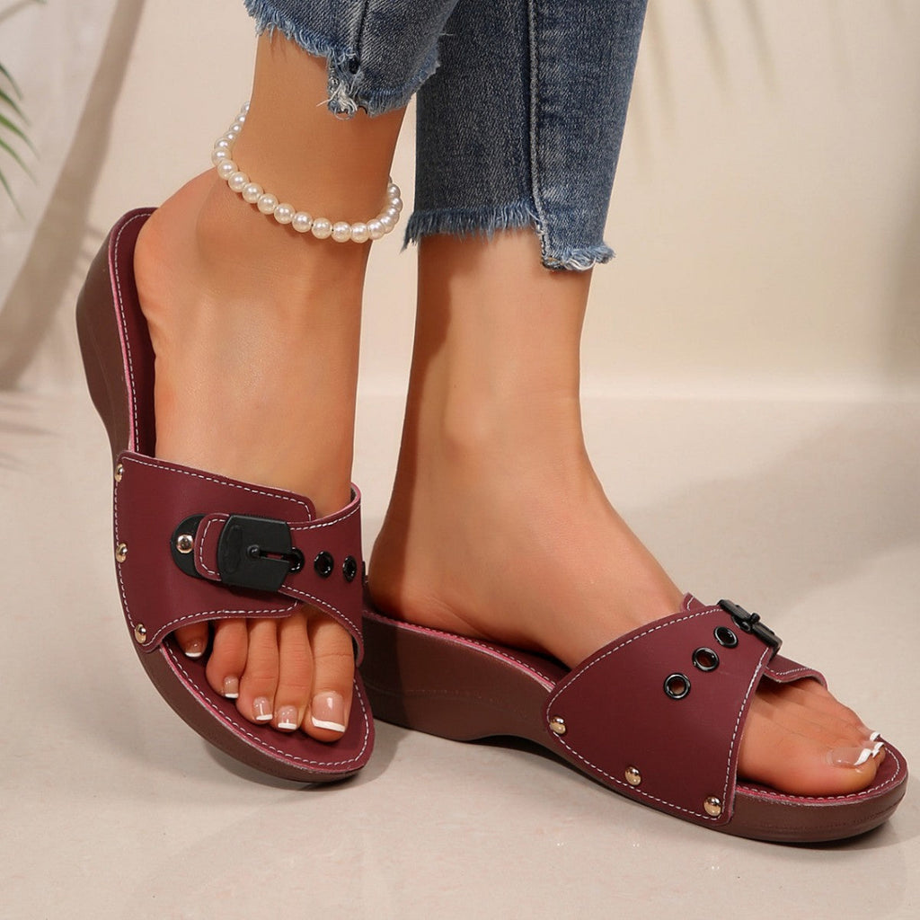 Beautifully Crafted Orthopedic Sandals