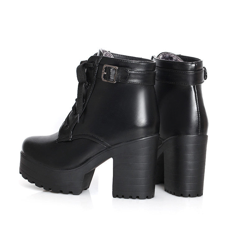 Graceful Orthopedic Boots for Modern Look