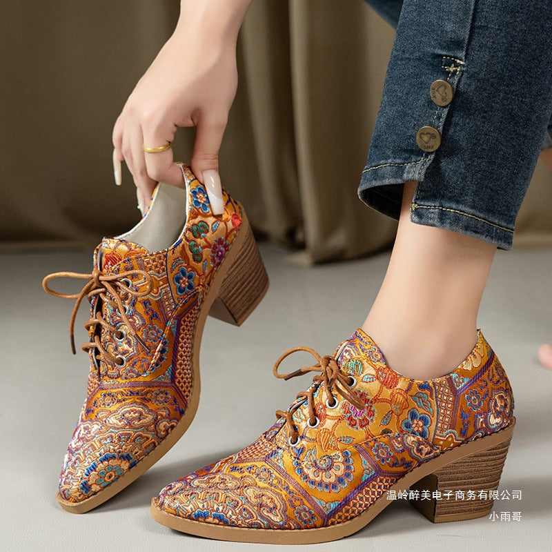 Graceful Orthopedic Boots for Modern Look