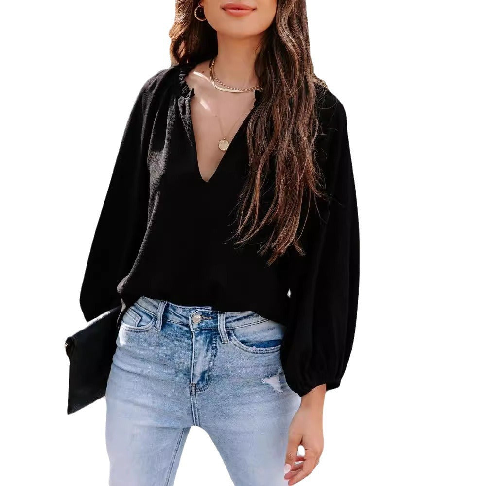 Well Tailored Blouse with a Graceful Silhouette