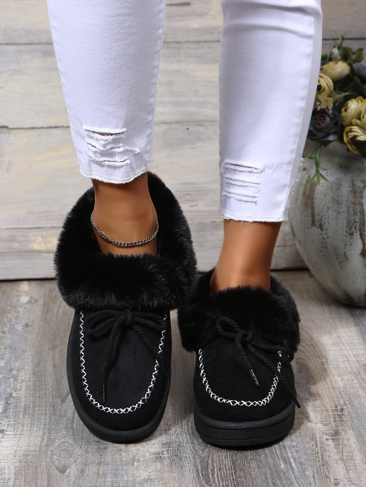 Graceful Orthopedic Boots for Modern Look