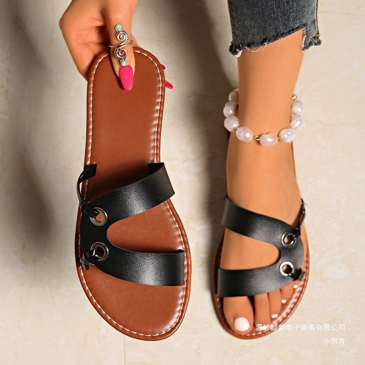 Graceful Orthopedic Sandals for Modern Look