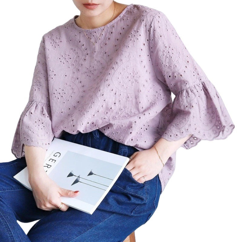 Sophisticated Blouse with a Clean Classic Look