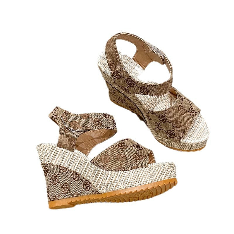 Beautifully Crafted Orthopedic Sandals