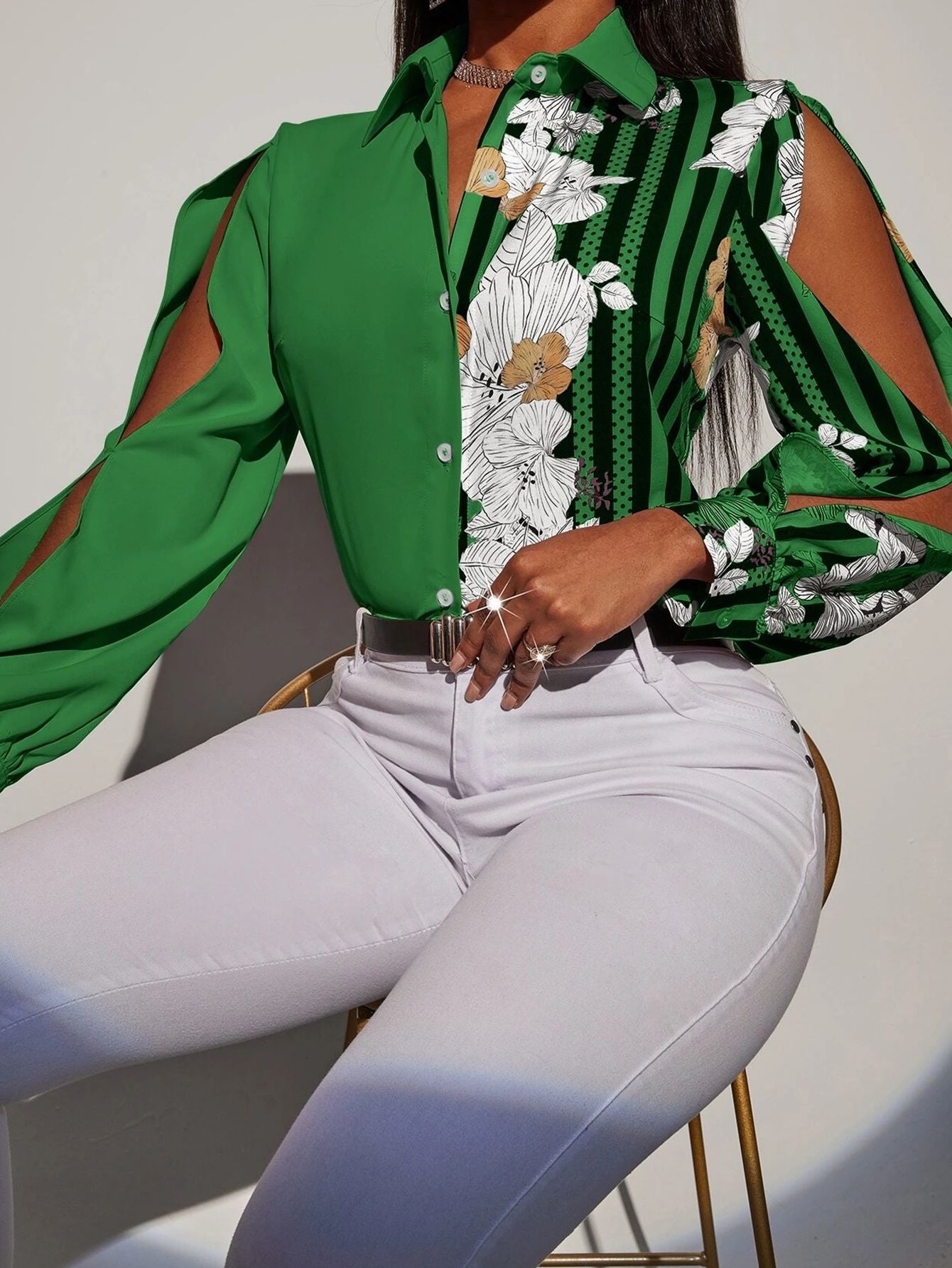 Beautifully Crafted Blouse in a Classic Style