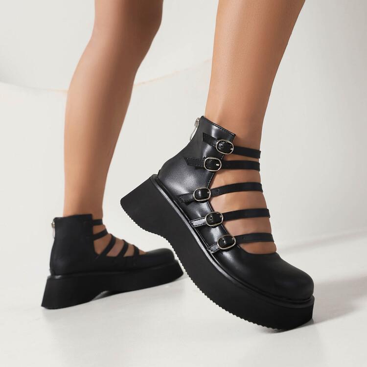 Beautifully Crafted Orthopedic Sandals