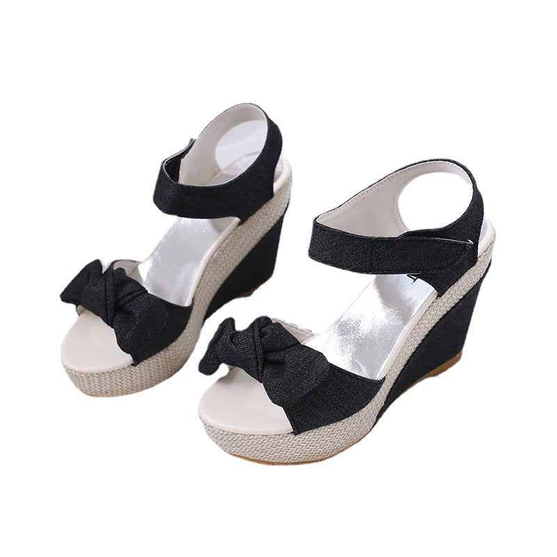 Beautifully Crafted Orthopedic Sandals