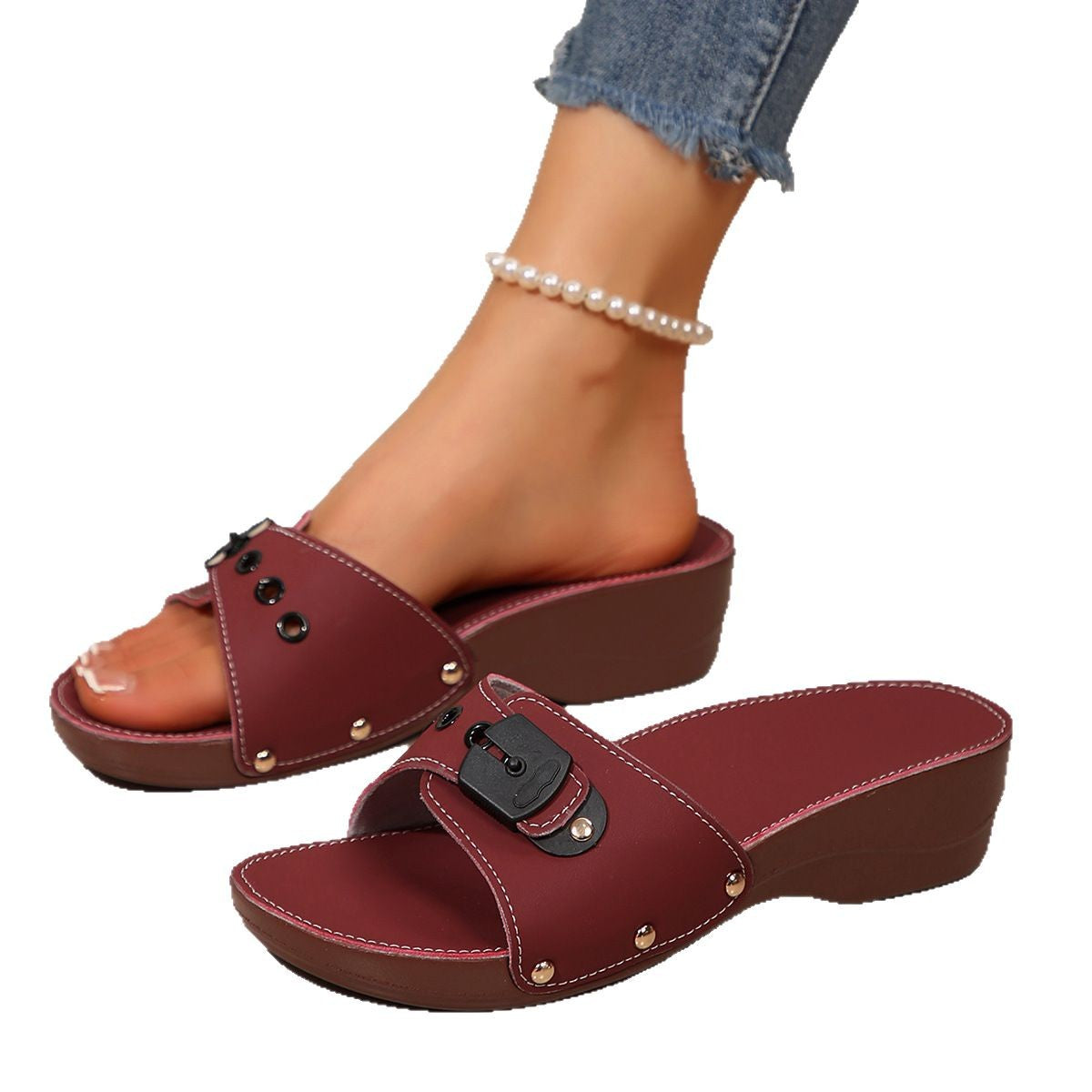 Graceful Orthopedic Sandals for Modern Look