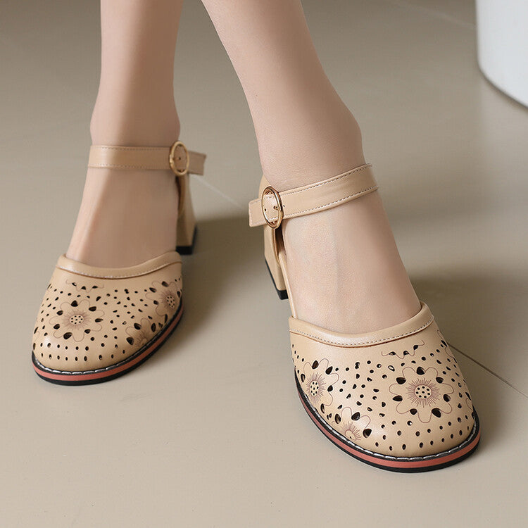 Classic Orthopedic Sandals with Timeless Style