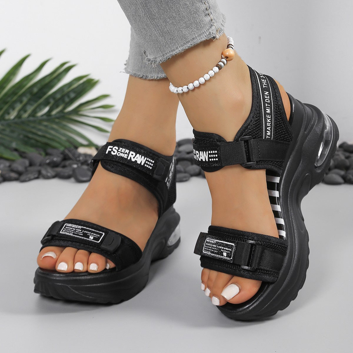 Chic Orthopedic Sandals with Unique Design